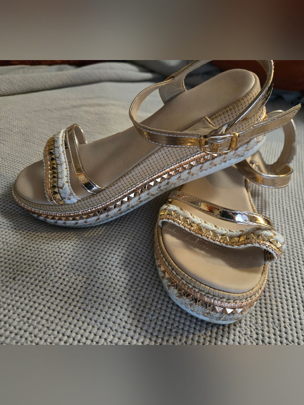 Women's Size 8 Rose Gold Metallic Platform Sandals Braided & Studded Sandals